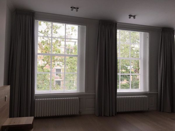 Exclusieve gordijnen en gordijnstoffen in hartje Amsterdam Exclusieve gordijnen en gordijnstoffen in hartje Amsterdam
