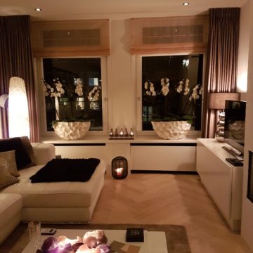 Roman blinds in roze voile en velours gordijnen - Links en Co